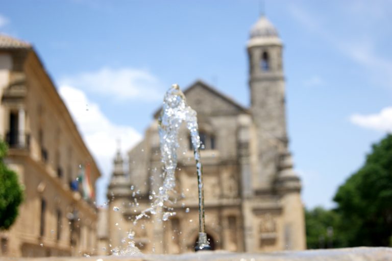 Un día entre olivos, historia y arte: Úbeda y Baeza desde Granada